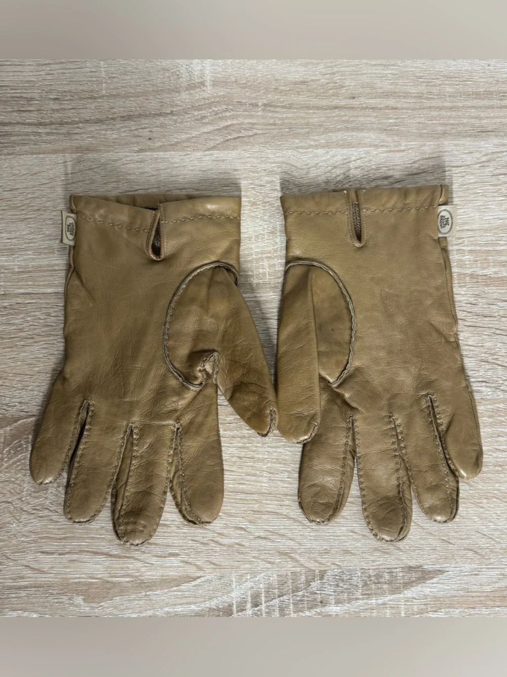 The Bridge Women Size 8.5 Beige Leather Wool Lined Gloves